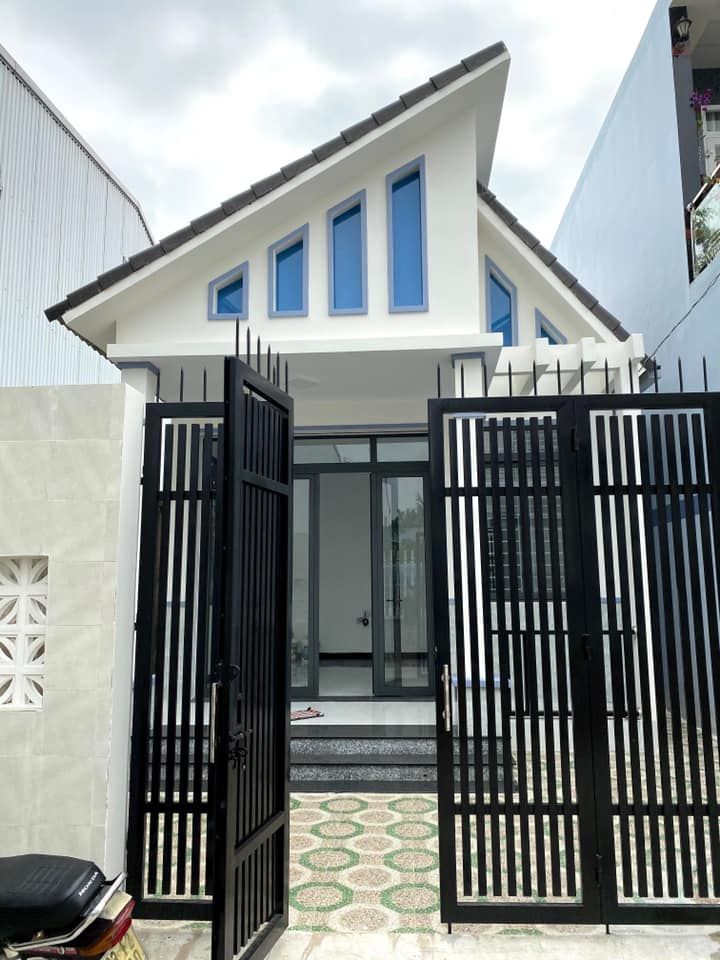 Cần bán căn nhà P9 đường Lộ Ma Mỹ Tho gần công an thành phố trường cao đẳng y tế, chợ