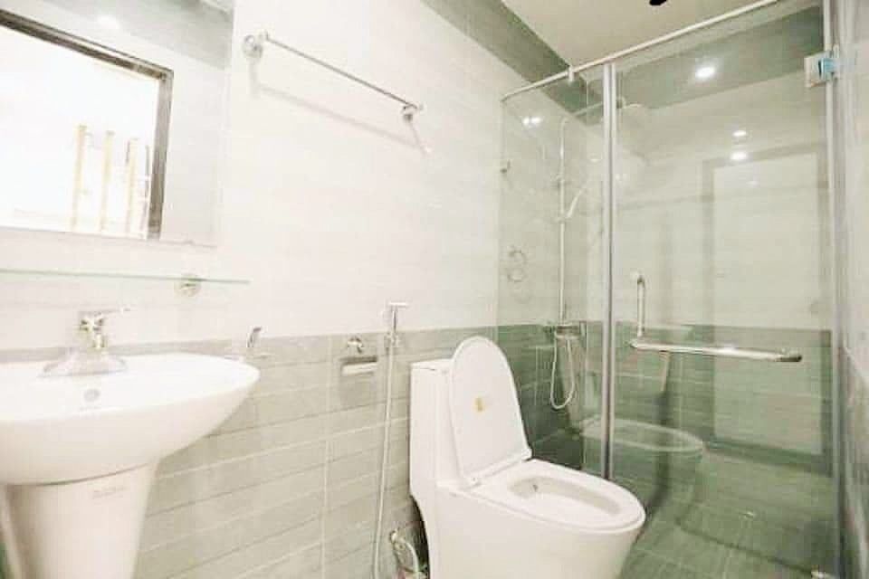 Một căn duy nhất Hoàng Văn Thái - ô tô đỗ cửa, 32m chỉ 3 tỷ cách phố 3 bước chân, đường nhựa