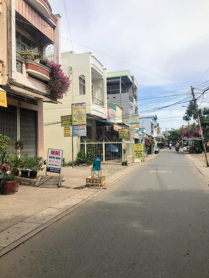 Nhà bán đường Phạm Ngũ Lão, gần chợ Mỹ Phước, nhà 1 trệt 1 gác cây. Khu vực tập trung dân cư