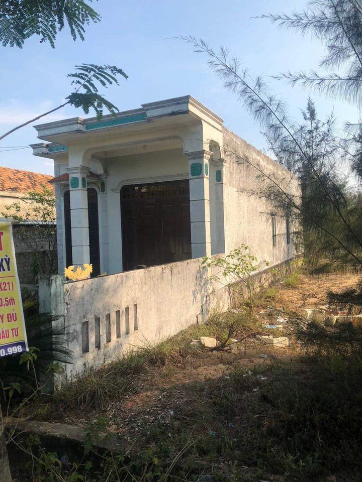 Bán đất Gần biển Nhật lệ, cũng gần Sân bay Dt 9,5x20 ,nở hậu 10,5.Nguyễn Hữu Hào Quang Phú ĐỒNG HỚI