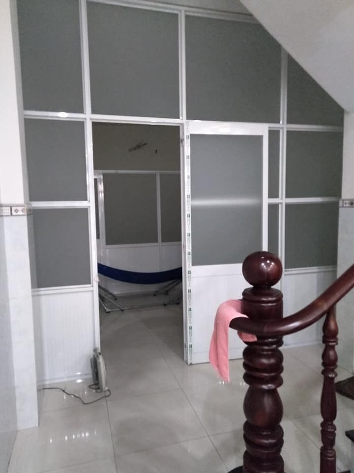 Cho thuê nhà nguyên căn.1 trệt 3 lầu. Đường số 13 Linh Trung thủ Đức.