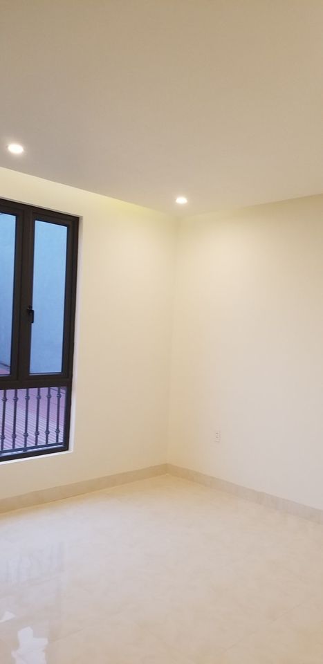 Bán Nhà đẹp Chất lượng cao Ngay sau UBND quận NGÔ QUYỀN sau dãy phân lô CAO CẤP Lô 27 Lê Hồng Phong