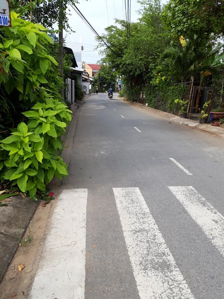 Cần bán đất nền thổ cư,mặt tiền nhựa 7met tuyến số 3,đối diện chợ sămbua.cách chợ 100met