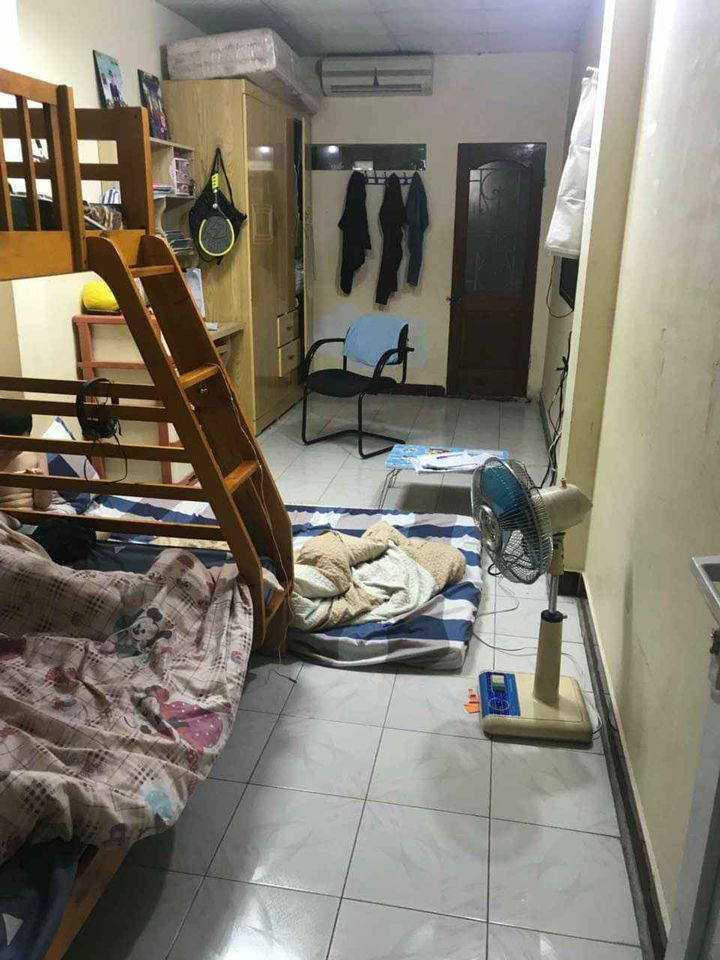Gia đình mở rộng kinh doanh cần bán nhà 42m2 phố Phan Đình Giót, Thanh Xuân. 2 mặt ngõ cực rộng.