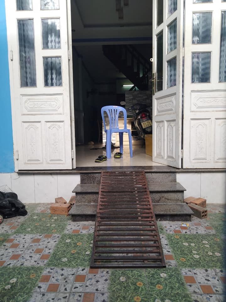 Cho thuê nhà nguyên. MỘT trệt lầu. đường 14, phường linh chiểu, thủ Đức. Gần chợ thủ Đức.
