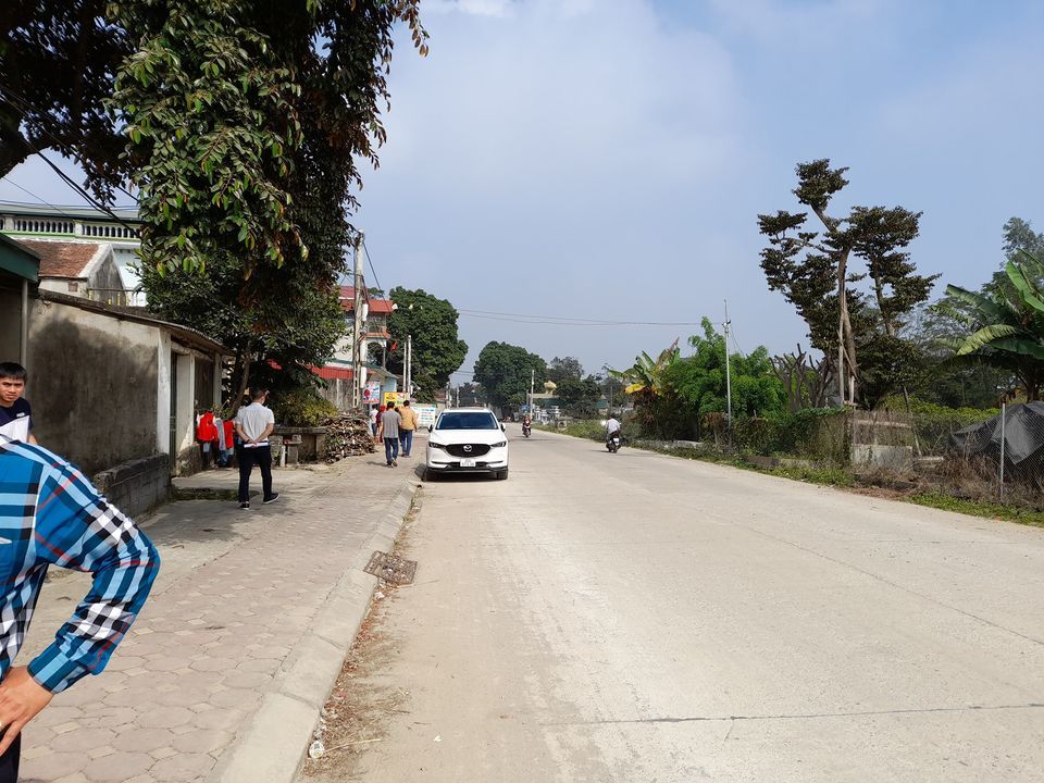 Tôi cần bán đất đấu giá tại xã Thượng Lâm, huyện Mỹ Đức, TP Hà Nội. Diện tích 95.2m2.Hướng Tây