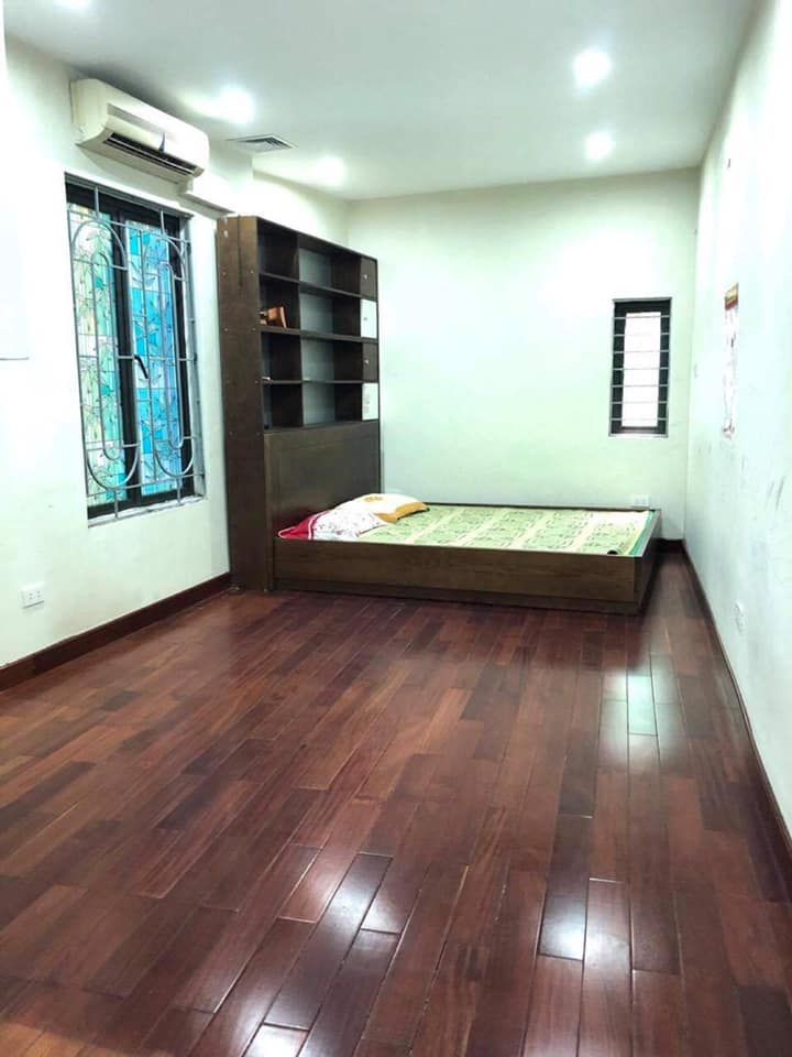 Cho thuê nhà ngõ 14 Vạn Kiếp- Hoàn Kiếm 4 tầng 2 ngủ giá 6tr