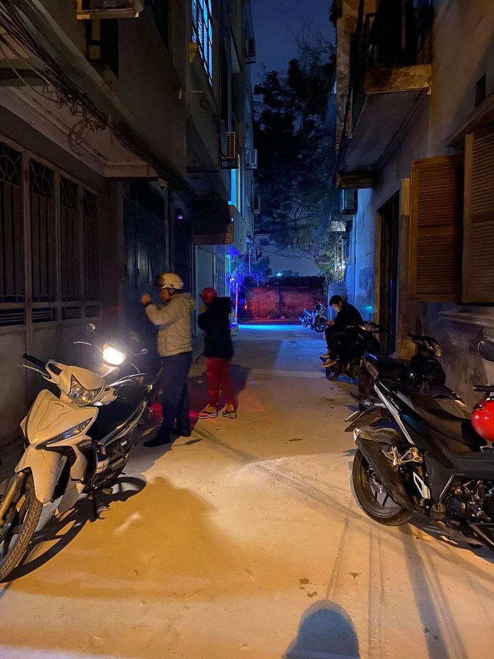 Cho thuê nhà ngõ 55 Thịnh Liệt, Hoàng Mai DT40m2, 4 tầng, 5 phòng ngủ Nhà rộng, ngõ rộng