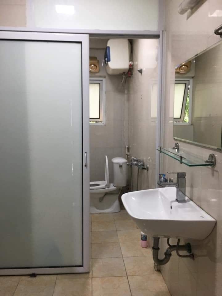 Cho thuê nhà 4 tầng x 30m2 full nội thất tại phố Ngũ Nhạc Diện tích 4 tầng x 30m2