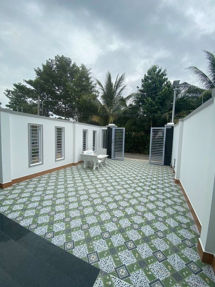 Nhà mới siêu đẹp GIẢM NHANH TRƯỚC TẾT GIÁ 3 TỶ CHỐT NHANH 2.7 tỷ Phú Nhuận, Bến Tre
