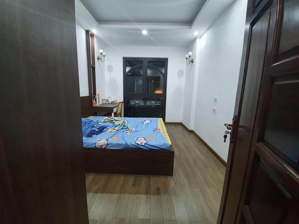 NHÀ ĐẸP NỘI THẤT ĐỦ ĐẦY NGÕ THÔNG KINH DOANH TRUNG TÂM ĐỐNG ĐA GẦN NGÃ 6 Ô CHỢ DỪA