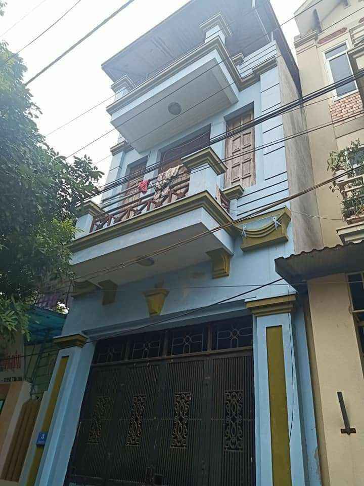 Chính chủ cần bán gấp ngôi nhà 3 tầng đẹp như mơ với giá siêu đẹp Khoái Châu Hưng Yên