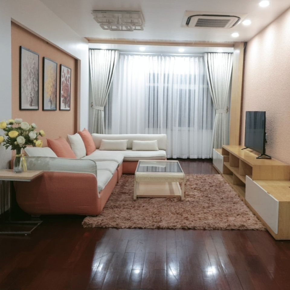 Cho thuê nhà Lê Hồng Phong HP Diện tích 60m2*4 tầng , 4 phòng ngủ full nội thất Đường cực rộng