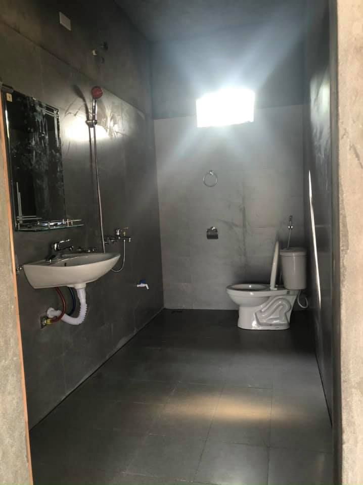 Bán nhà chính chủ tại nhuận trạch lương sơn hoà bình. Diện tích 800m2.