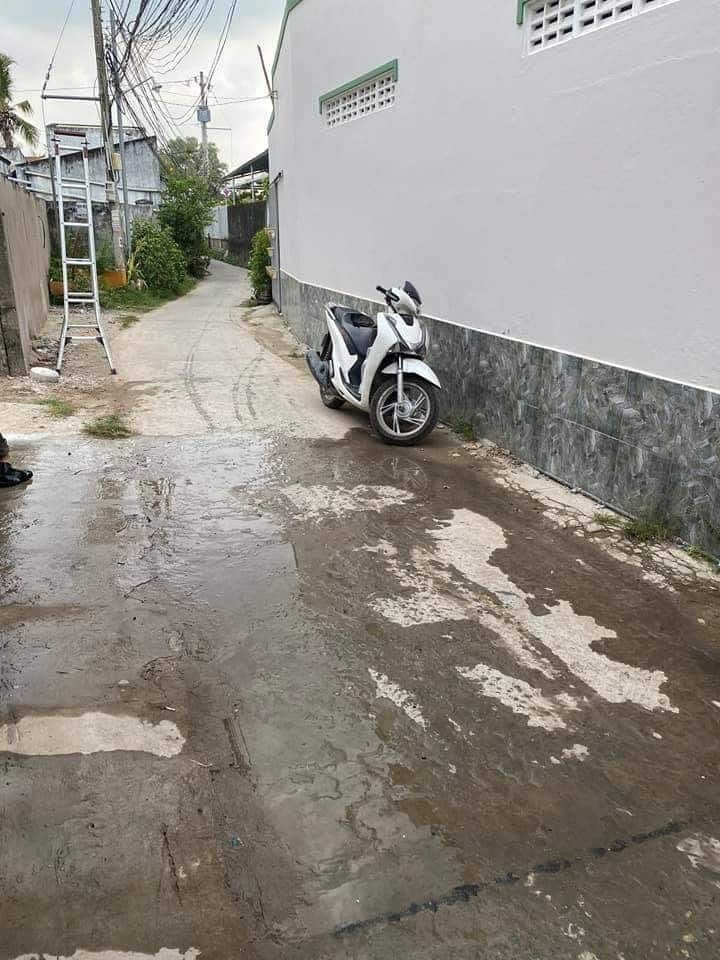 BÁN NHÀ MỚI MỚI XÂY ĐÓN TẾT TẠI XÃ SƠN ĐÔNG TP BẾN TRE. Hẻm đối diện Đình Tân Thành.