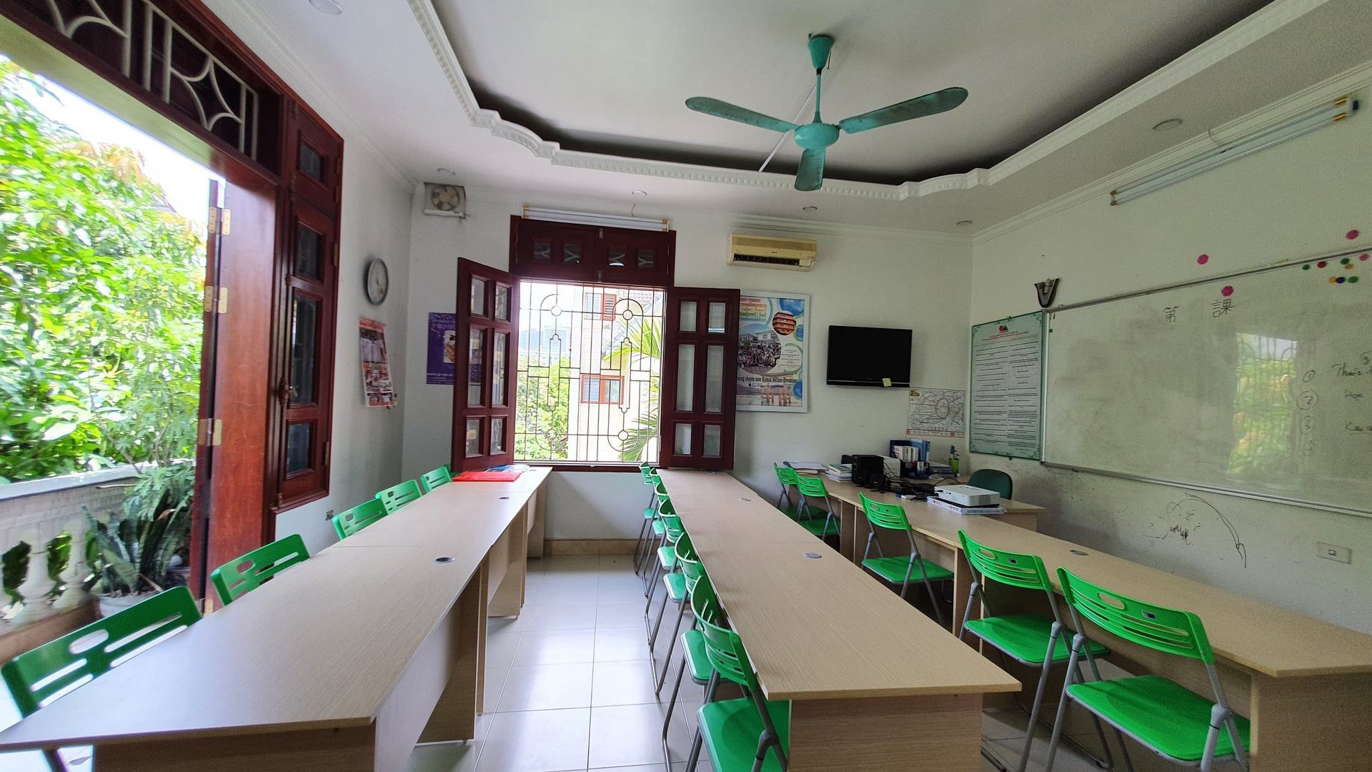 Bán Biệt thự lô góc CHỦ HẠ 1.5 TỶ ĐỂ BÁN GIÁ CHÀO MỚI CÒN 23.5 TỶ! Trung tâm Mỹ Đình