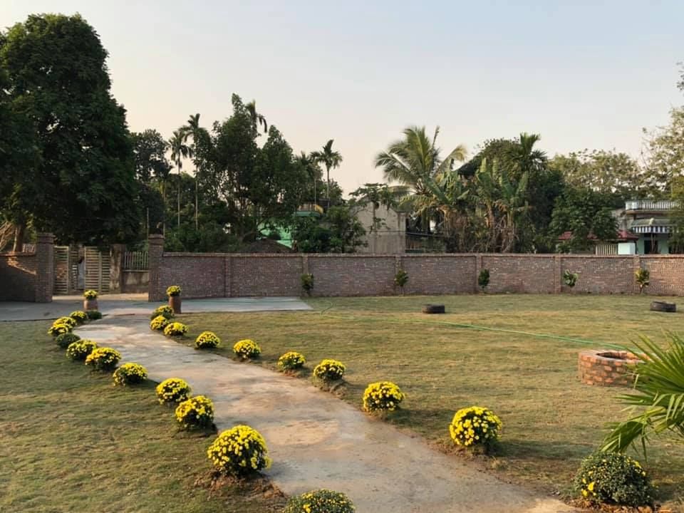 Bán nhà chính chủ tại nhuận trạch lương sơn hoà bình. Diện tích 800m2.