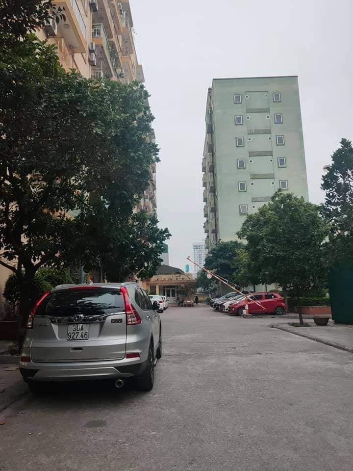 NHÀ ĐẸP LONG BIÊN, 105M, MẶT TIỀN 7M, KINH DOANH. VỊ TRÍ ĐẮC ĐỊA, KINH DOANH SẦM UẤT