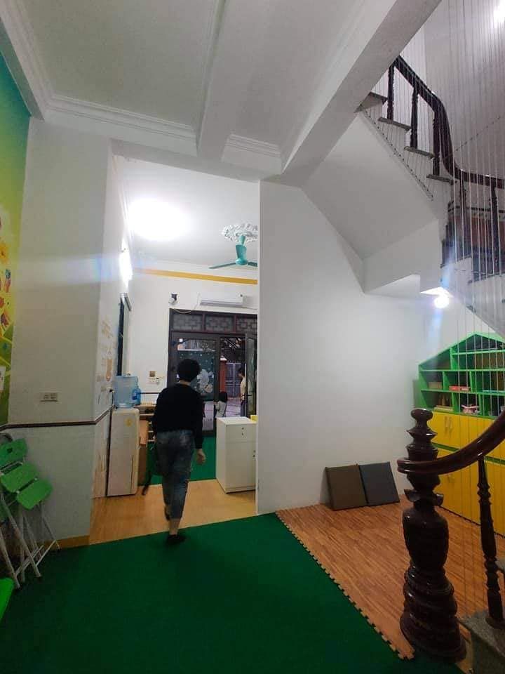 NHÀ ĐẸP LONG BIÊN, 105M, MẶT TIỀN 7M, KINH DOANH. VỊ TRÍ ĐẮC ĐỊA, KINH DOANH SẦM UẤT