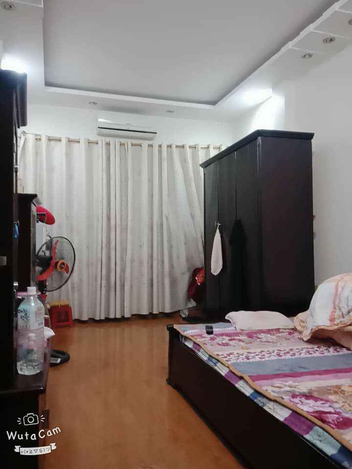 BÁN NHÀ NGỌC LÂM 42M X4TX3.5M giá 3.3 TỶ THƯƠNG LƯỢNG