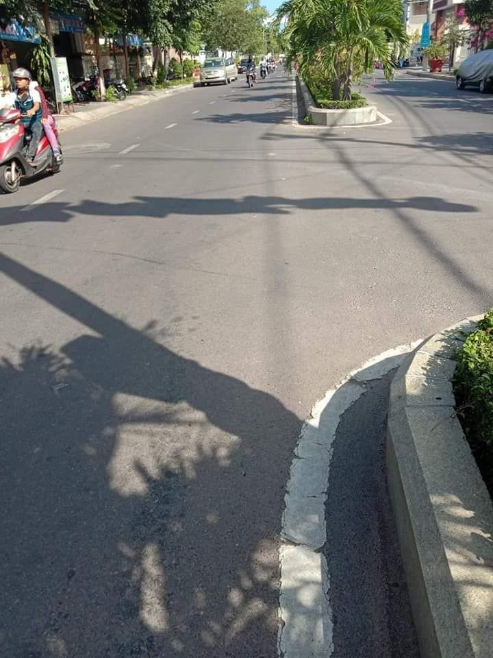 Chính chủ bán Đất lô góc giá rẻ nhất TP Quy Nhơn gần chợ , quán xá , bệnh viện ,trường học