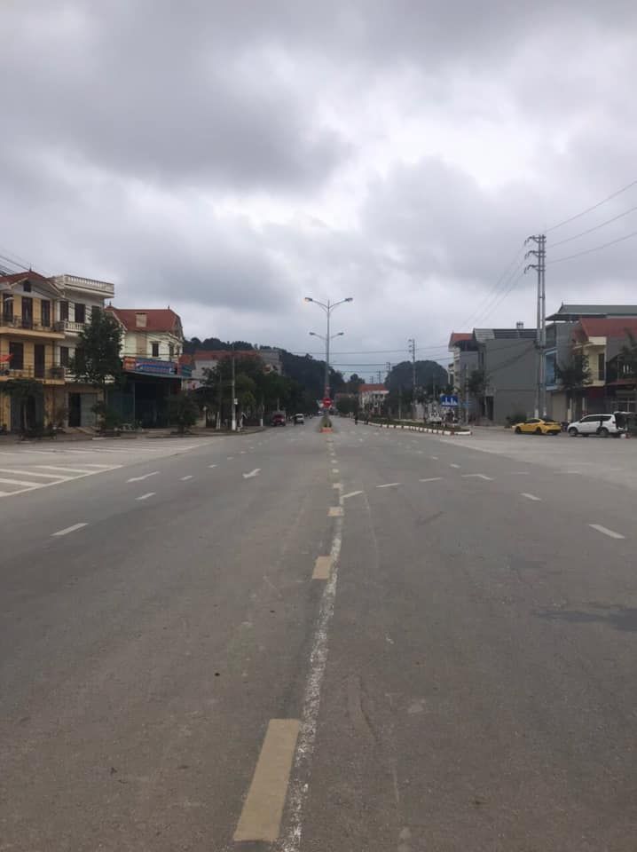 Cần Bán Mảnh Đất Mặt đường Hùng Vương Vị Trí Rất Đẹp Để ở Hay Kinh Doanh