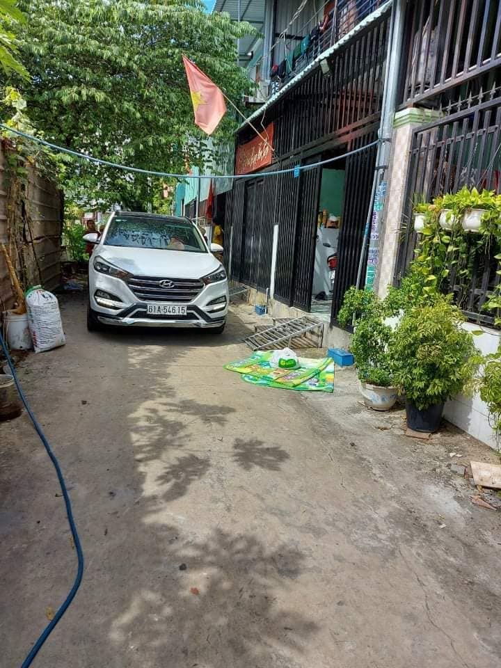 bán nhà lầu trêt tân đông hiêp thành phố dỉ an dt 72m thổ cư 60m