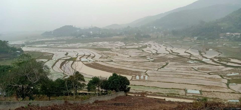 Bán đất yên Quang Tổng dt 1742m có 100m đẹp ko tì vết view cánh đồng cao thoáng mặt tiền 26m