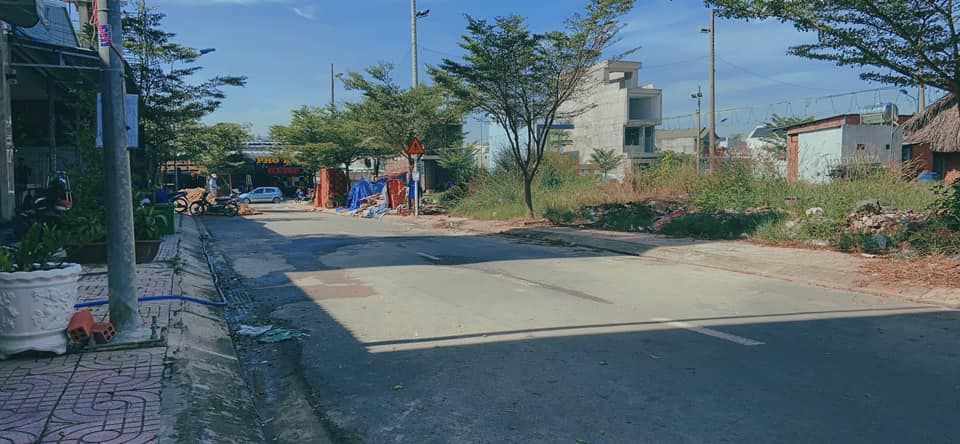 Bán đất thổ cư kdc long bình kp6 long bình diện tích 5x18,75m Sổ đỏ riêng,thổ cư toàn bộ