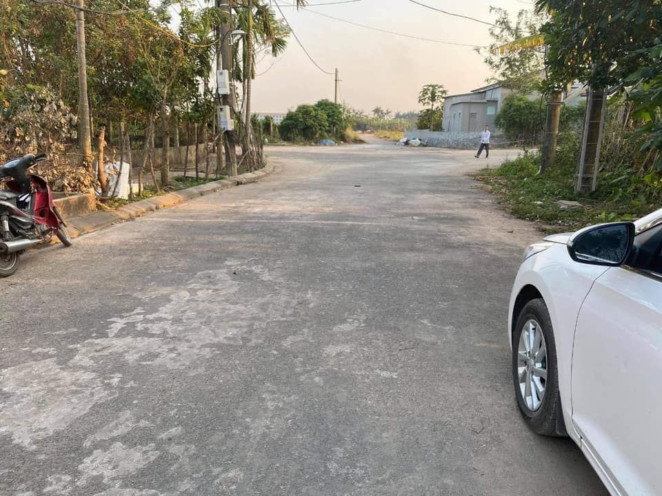 Đông Hoà Thái Bình Đường nhựa 7m, vỉa hè 3m còn duy nhất một lô mặt đường