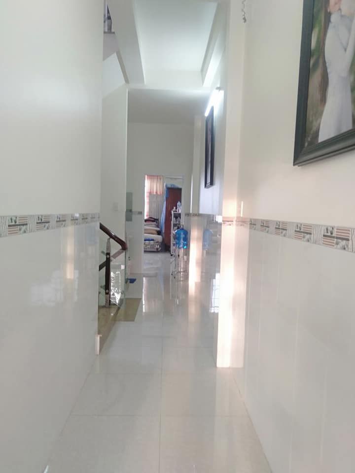 Bán Nhà đẹp phường 1, kích thước 4,5x18. Thổ 100%. TP Cao Lãnh tỉnh Đồng Tháp. Nhà 1 trệt, 2 lầu.