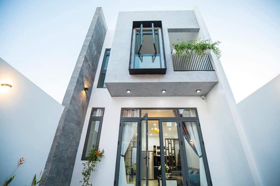 NHÀ ĐẸP HẺM HÀ HUY TẬP TÂN LỢI NGAY CÔNG AN GIAO THÔNG TỈNH Diện tích: 5x16.