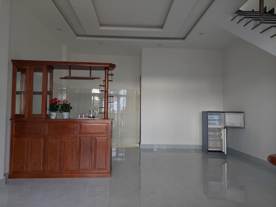 Cần bán căn nhà mới xây 1 trệt, 2 lầu, DTSD 152 m² xây trên diện tích đất 70 m² tại Đà Lạt