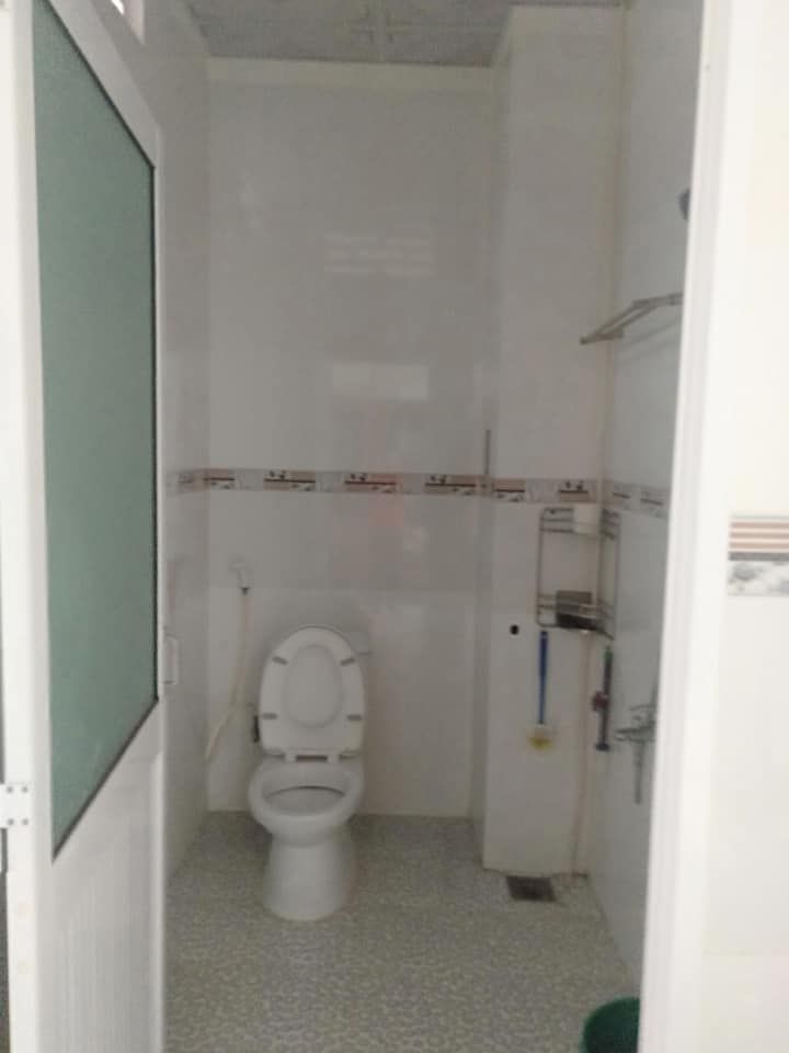 Bán Nhà đẹp phường 1, kích thước 4,5x18. Thổ 100%. TP Cao Lãnh tỉnh Đồng Tháp. Nhà 1 trệt, 2 lầu.