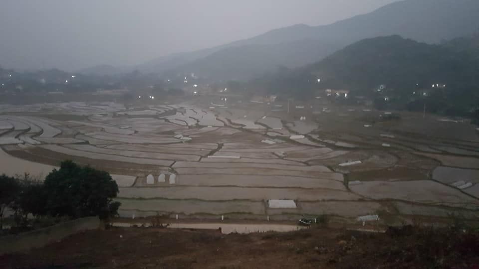 Bán đất yên Quang Tổng dt 1742m có 100m đẹp ko tì vết view cánh đồng cao thoáng mặt tiền 26m