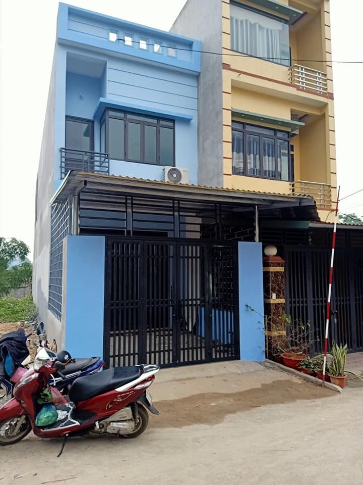 bán căn nhà này.nhà có đầy đủ nóng lạnh điều hòa 4x23 giá 2 tỷ 200tr Tổ 2 minh khai hà giang