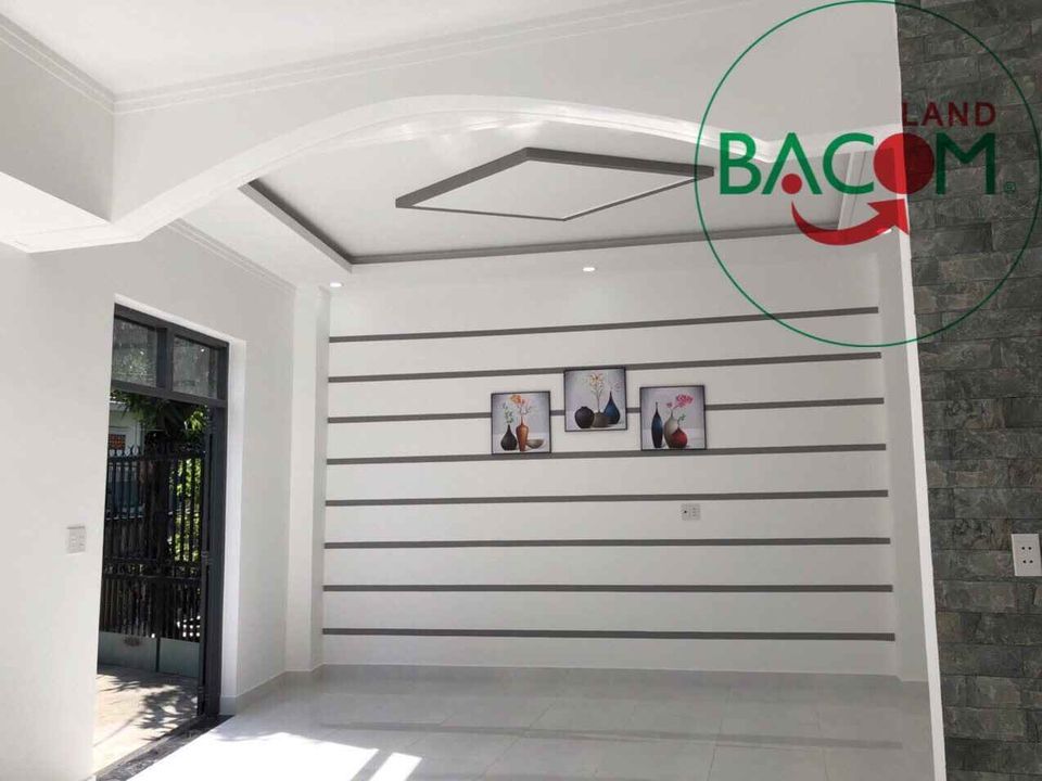 BÁN NHÀ 1 TRỆT 1 LẦU ĐÚC GÓC 2 MẶT TIỀN Trung Tâm Thành Phố Biên Hoà, KP1, gần UBND Tân Phong