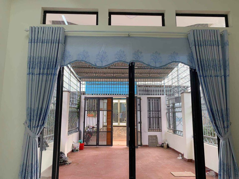 Bán nhà hẻm nhưa 8m thông ra Lý Nam Đế khu dân cư đông đúc Trà Bá Hướng Tây Nam