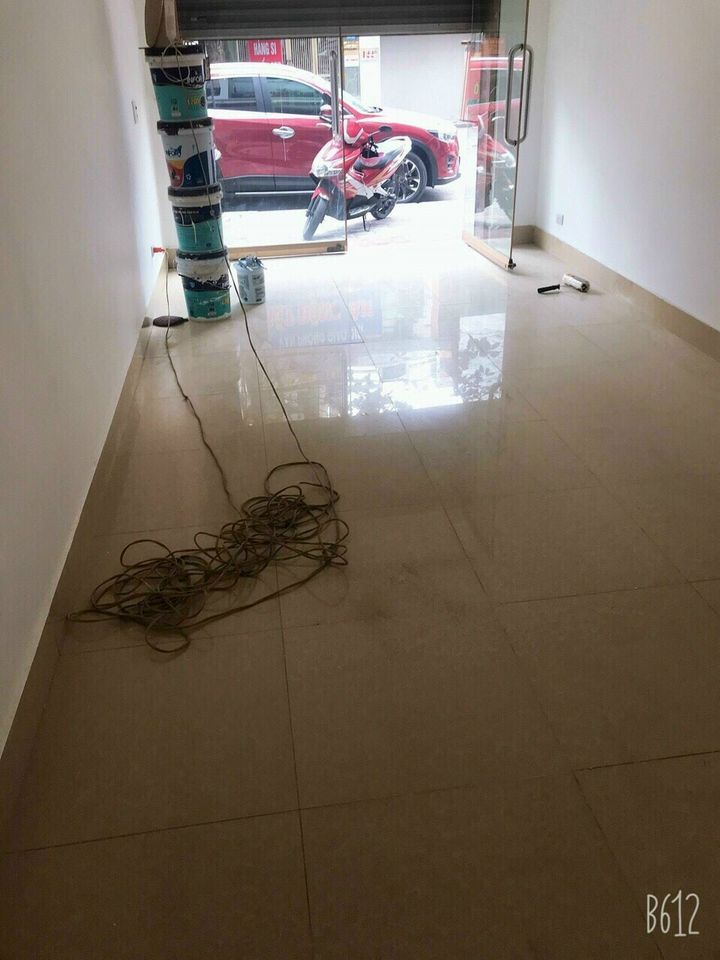 Cần tiền gấp bán nhanh nhà 2 tầng mặt phố Quang Trung thành phố Hải Dương Nhà đẹp gồm 4 pn