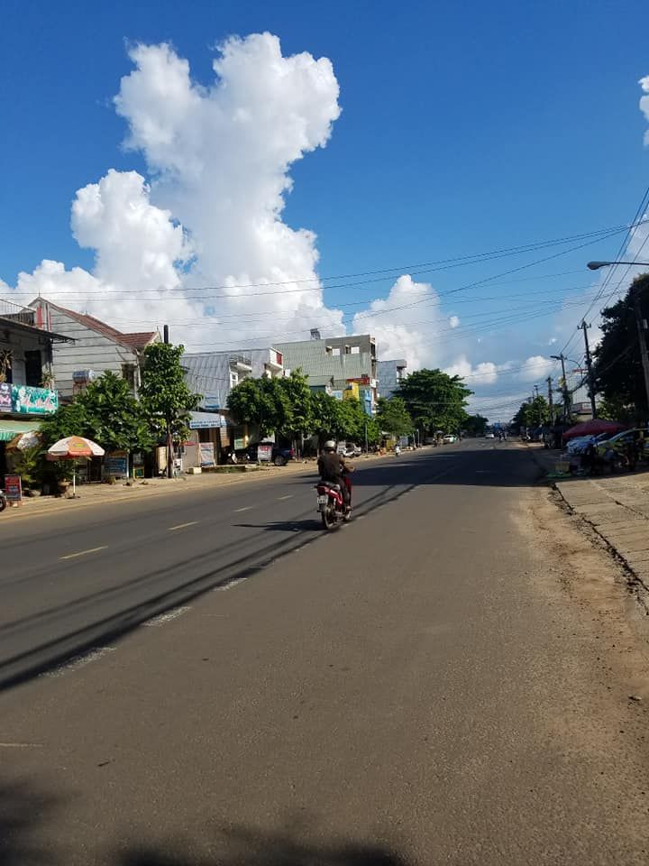 Cuối năm kẹt tiền cần bán gấp nhà 2 mặt tiền Lê Thánh Tôn.Nhà Rộng 5m Dài 20m nhà đã hoàn công