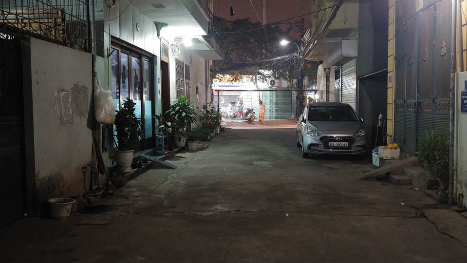Cho thuê lô đất và nhà cấp 4 vuông vắn chính chủ, mặt tiền 4m x sâu 10m, đường Thanh Bình, Mỗ Lao