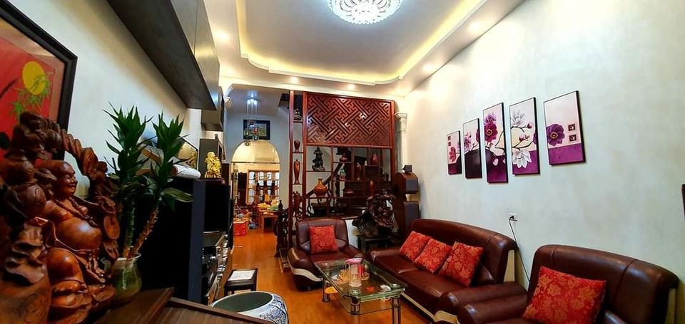 Bán căn nhà đường ĐINH THỊ VÂN, TP Nam Định ( cách chợ Hạ Long 100m)