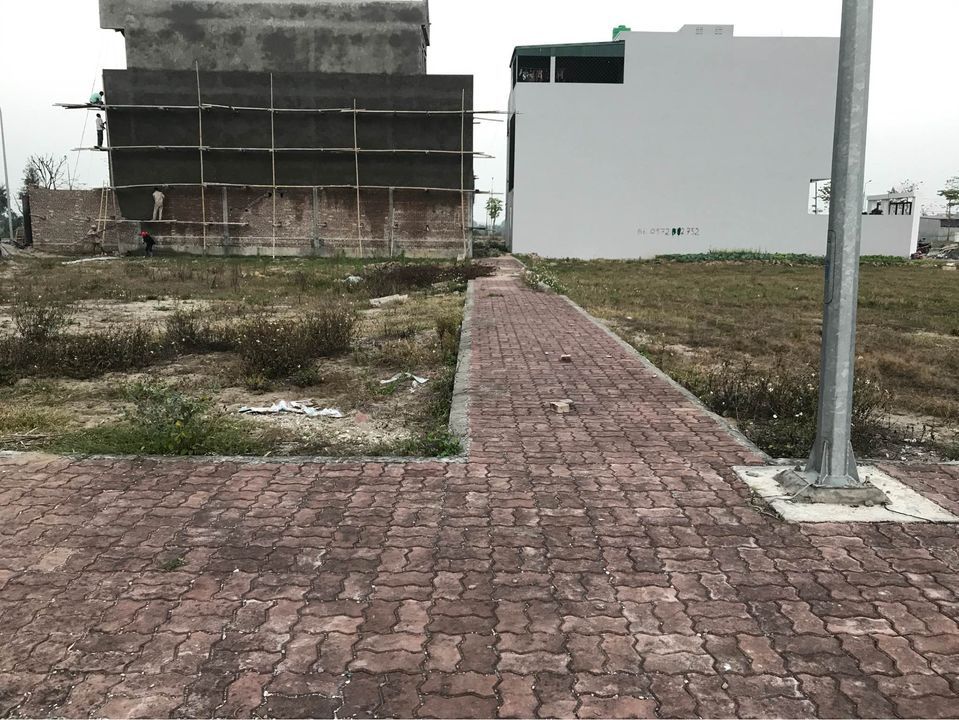 Chính chủ cần bán lô đất quy hoạch tại cửa trạm y tế xã Trung Nghĩa; Diện tích 105m2 (5*21)