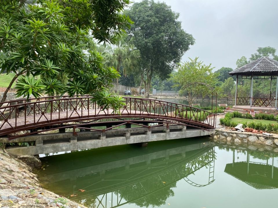 Nhà vườn siêu đẹp, siêu vip, cần tìm đại gia mới chăm sóc Nằm tại vị trí đắc địa nhất tại Cư yên