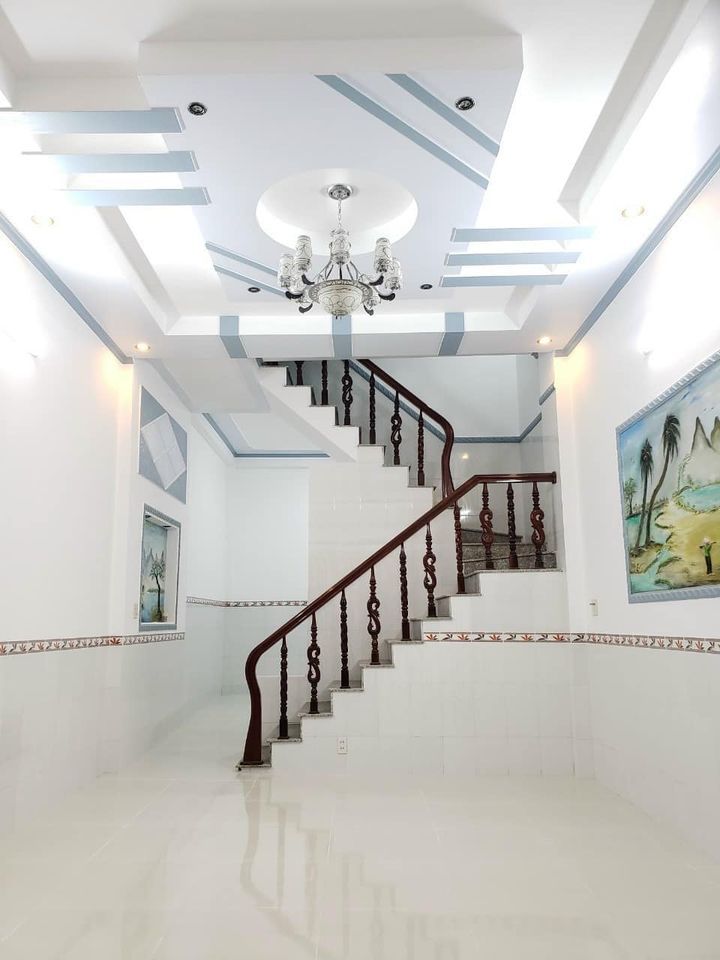 BÁN NHÀ 1 TRÊT 1 LẦU MỚI THỚI NHƯT 1 ĐƯỜNG 15 CÁCH CHỢ AN KHÁNH CẦN THƠ 20M