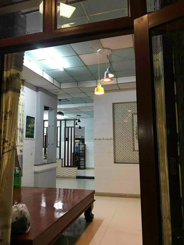 cần bán gấp nhà vườn bao đẹp đầy đủ tiện nghi Ấp 6 Nhị Thành Thủ Thừa Đường betong xe 7 chổ