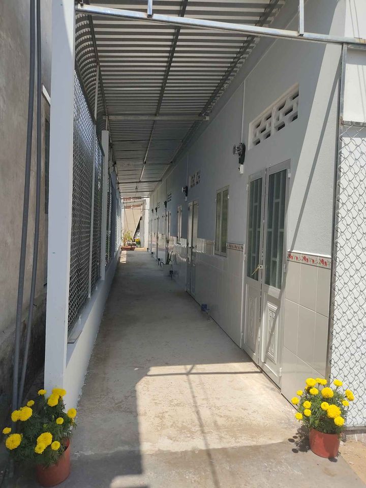 Cho thuê nhà trọ mới xây Còn trống 4 phòng Diện tích 40m2 bao rộng Bình Thủy Cần Thơ