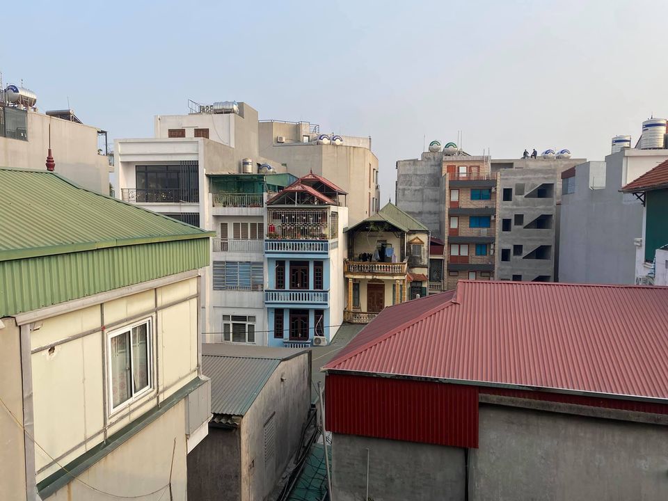 CẦN BÁN GẤP NHÀ BỒ ĐỀ FULL TOÀN BỘ NỘI THẤT CHỈ XÁCH VALY VỀ Ở 46M 5 TẦNG 3,8 TỶ 0788044518