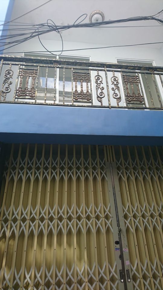 Nhà 2T ngộp Bank xã lổ giảm giá 550tr DT 4x11m đương Cao văn Ngọc Phú trung Q. Tân Phú