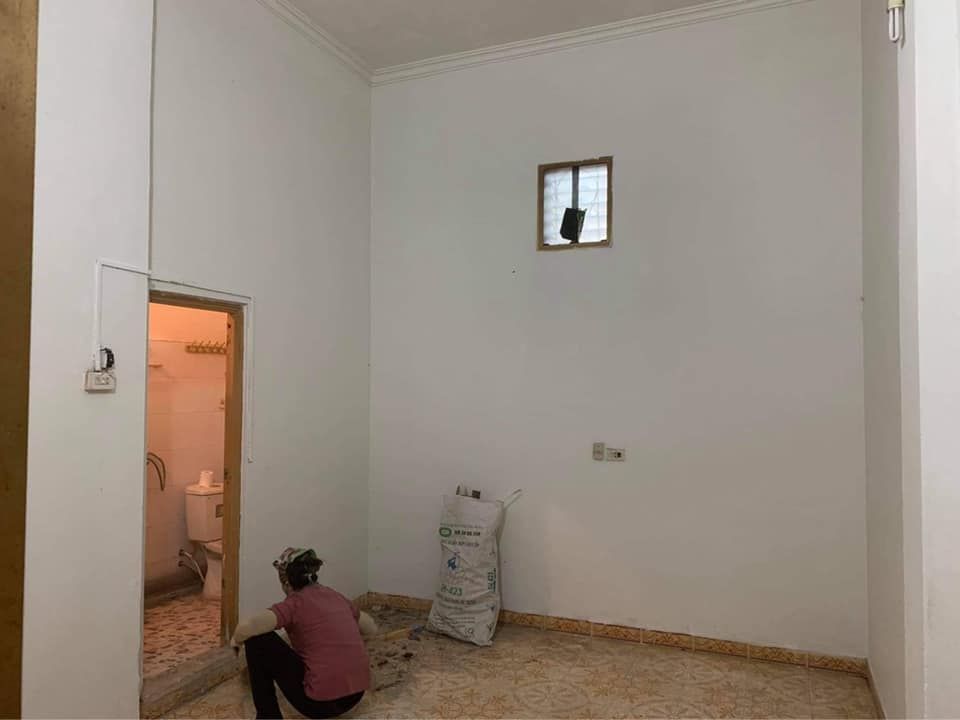 cần bán căn nhà 3 tầng chính chủ tại số 9 hoàng diệu Ninh Bình diện tích 5 x 11,7m hướng đông bắc